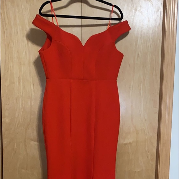 Aijek Off-the-Shoulder Mermaid Gown - Picture 9 of 13